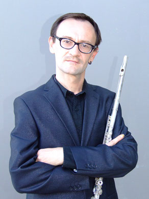Mikhail Shkil flautista titulada del grupo Elegia para conciertos, bodas y qualquier tipo de eventos en Zaragoza