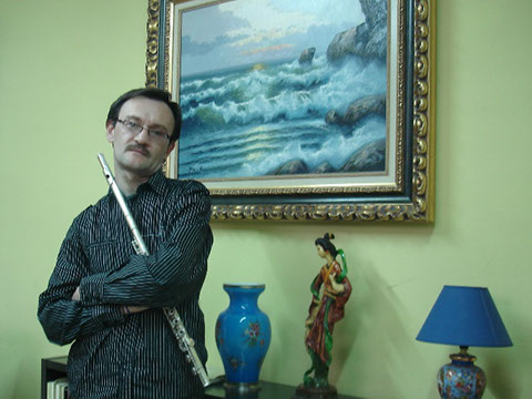 Mikhail Shkil Flautista titulado del Grupo Elegia Academia de musica Armenia. Mikhail Shkil flautista titulada del grupo Elegia para conciertos, bodas y qualquier tipo de eventos en Zaragoza